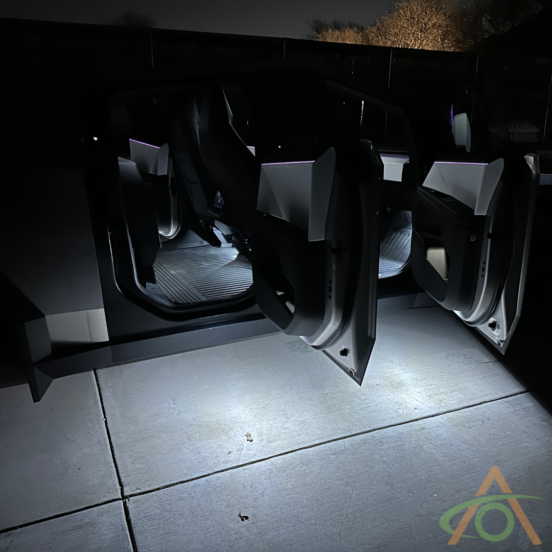 White Ultrabright Lights for the Tesla Cybertruck