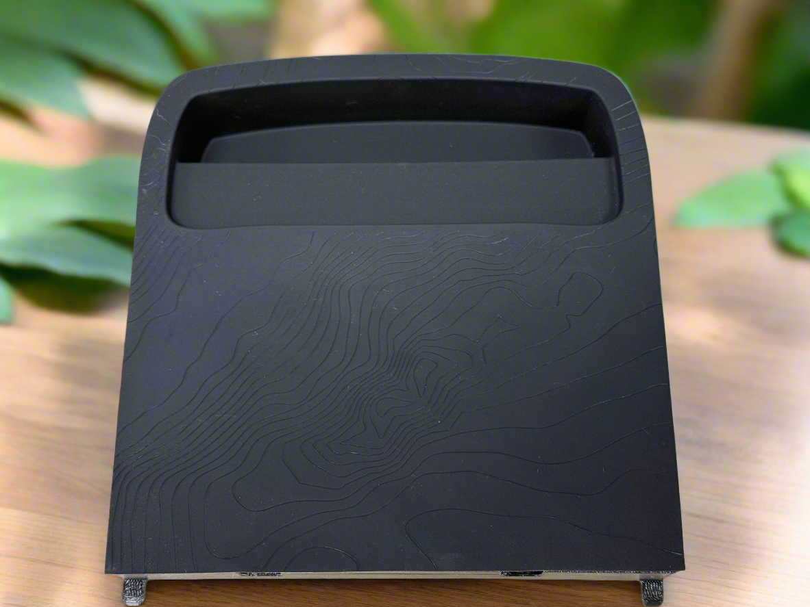 Chargeur de téléphone sans fil TopoCharge pour véhicules Rivian de 2e génération
