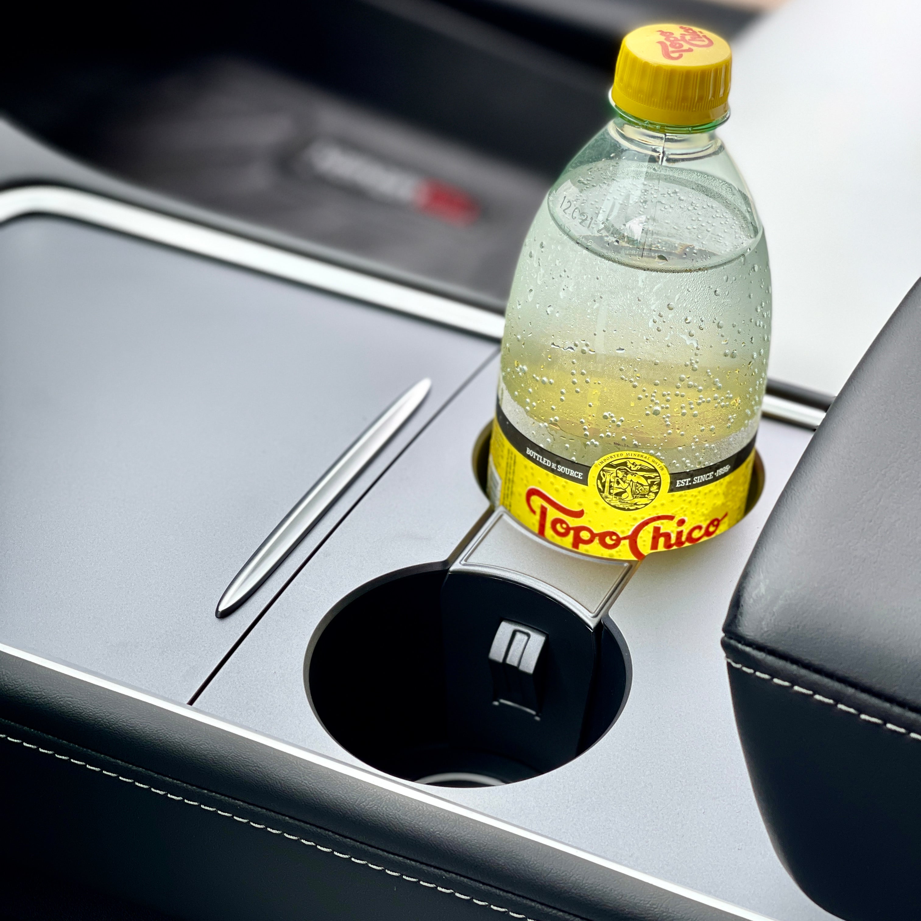 Cupholder Stabilizer - for the Classic Model 3 & Y (for 2nd Gen Center Console)