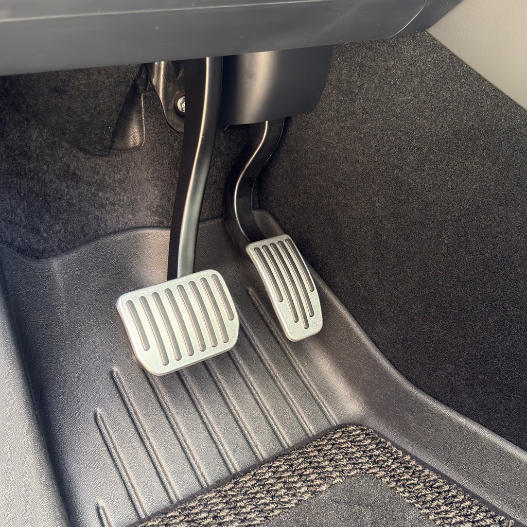 tesla model 3 performance pedale Craft a 50-60 char SEO title with target keywords, e.g., "Model 3 & Y Performance  Pedals