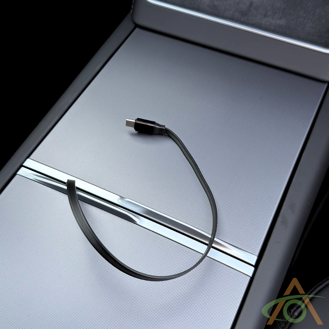 Retractable Charging Hub with 2x USB-C connections (door closed)